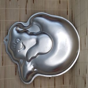 Wilton Vintage Spooky Ghost Cake Pan 2105-2090